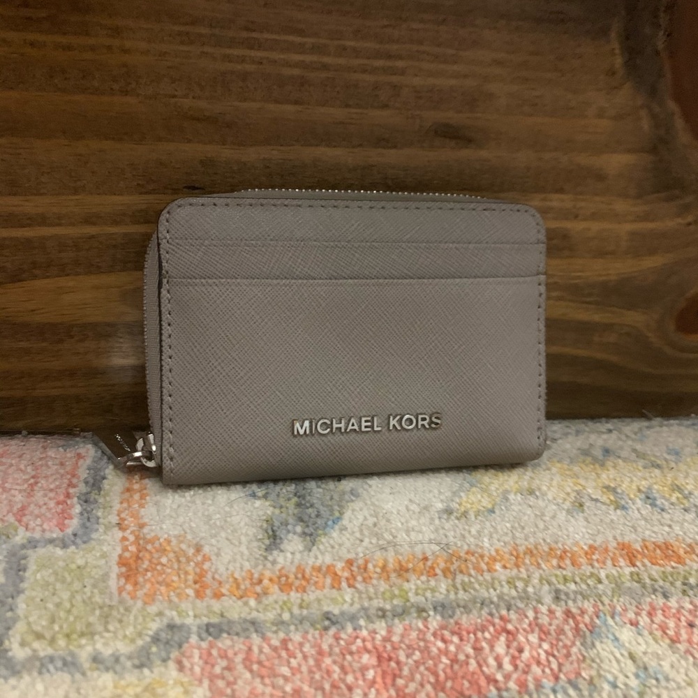 Michael Kors - Pebbled Leather Wallet